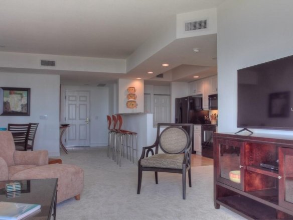 800 N TAMIAMI TRL  #1010,SARASOTA,34236