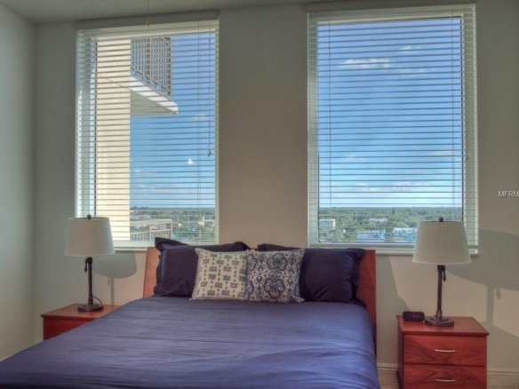 800 N TAMIAMI TRL  #1010,SARASOTA,34236