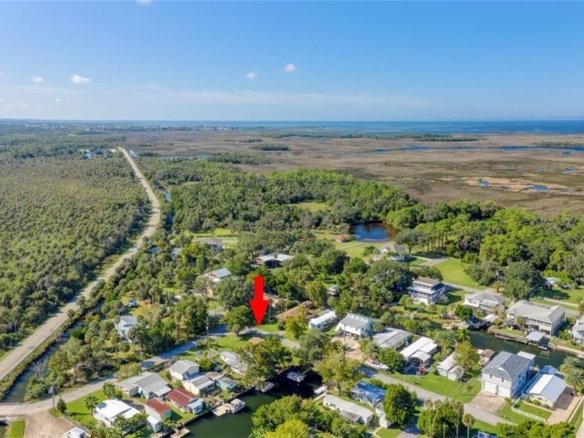 5241 ALPACA DR,WEEKI WACHEE,34607