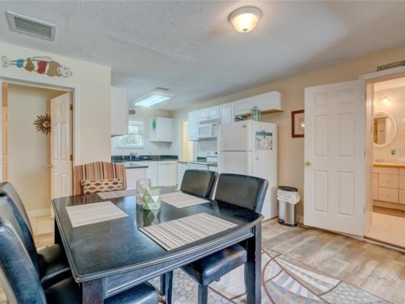 5241 ALPACA DR,WEEKI WACHEE,34607