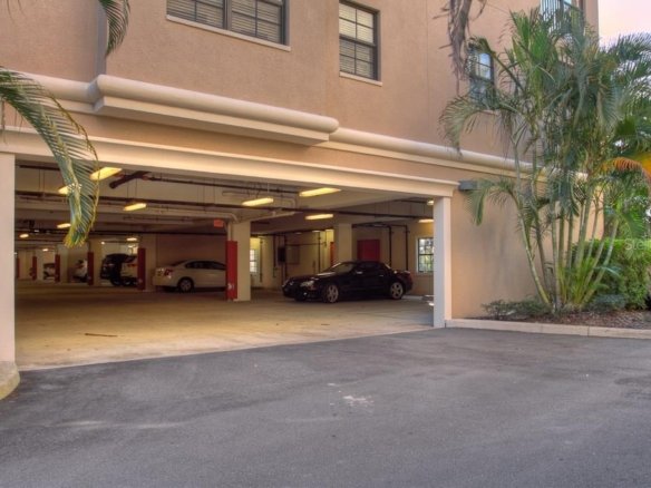 7710  LAKE VISTA CT  #205,LAKEWOOD RANCH,34202