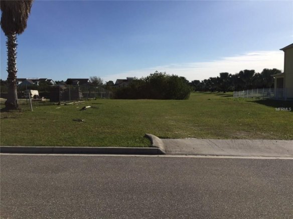 5605 SEAGRASS PL,APOLLO BEACH,33572