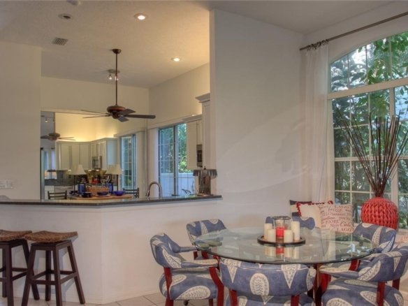 7911  WHITEBRIDGE GLN ,UNIVERSITY PARK,34201