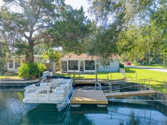 5241 ALPACA DR,WEEKI WACHEE,34607