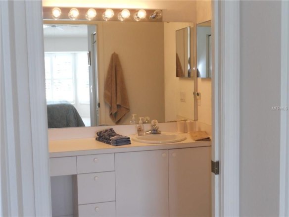 4639  CHAPEL HILL DR  #2924,SARASOTA,34238