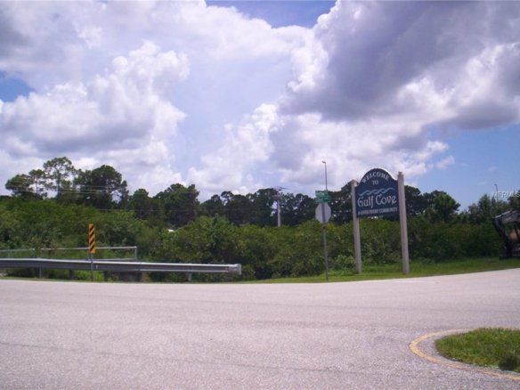 5250 FLEMING ST,PORT CHARLOTTE,33981