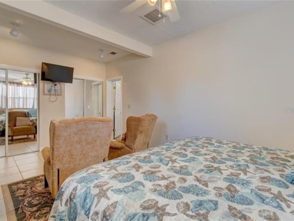 5241 ALPACA DR,WEEKI WACHEE,34607