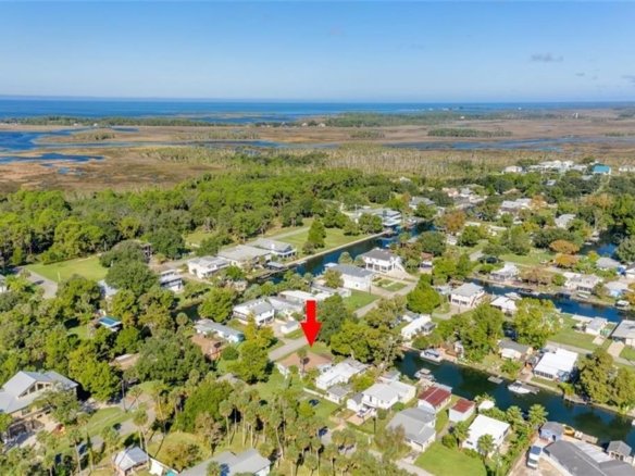 5241 ALPACA DR,WEEKI WACHEE,34607