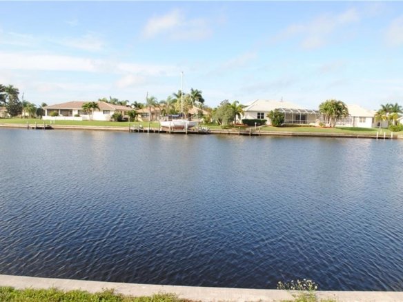 300  SEGOVIA DR ,PUNTA GORDA,33950
